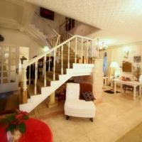 Фотографии отеля Сверчков 8 Отель