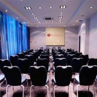 Hotel photos Ramada Yekaterinburg