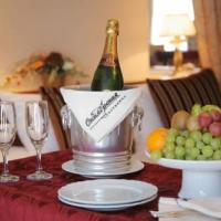 Hotel photos Oktyabrskaya