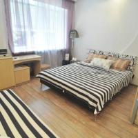 Фотографии отеля Four Squares Apartments на Смоленской