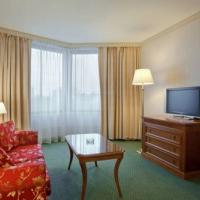 Фотографии отеля Ренессанс