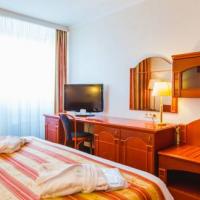 Hotel photos Holiday Inn Vinogradovo