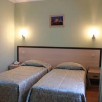 Hotel photos Sherston